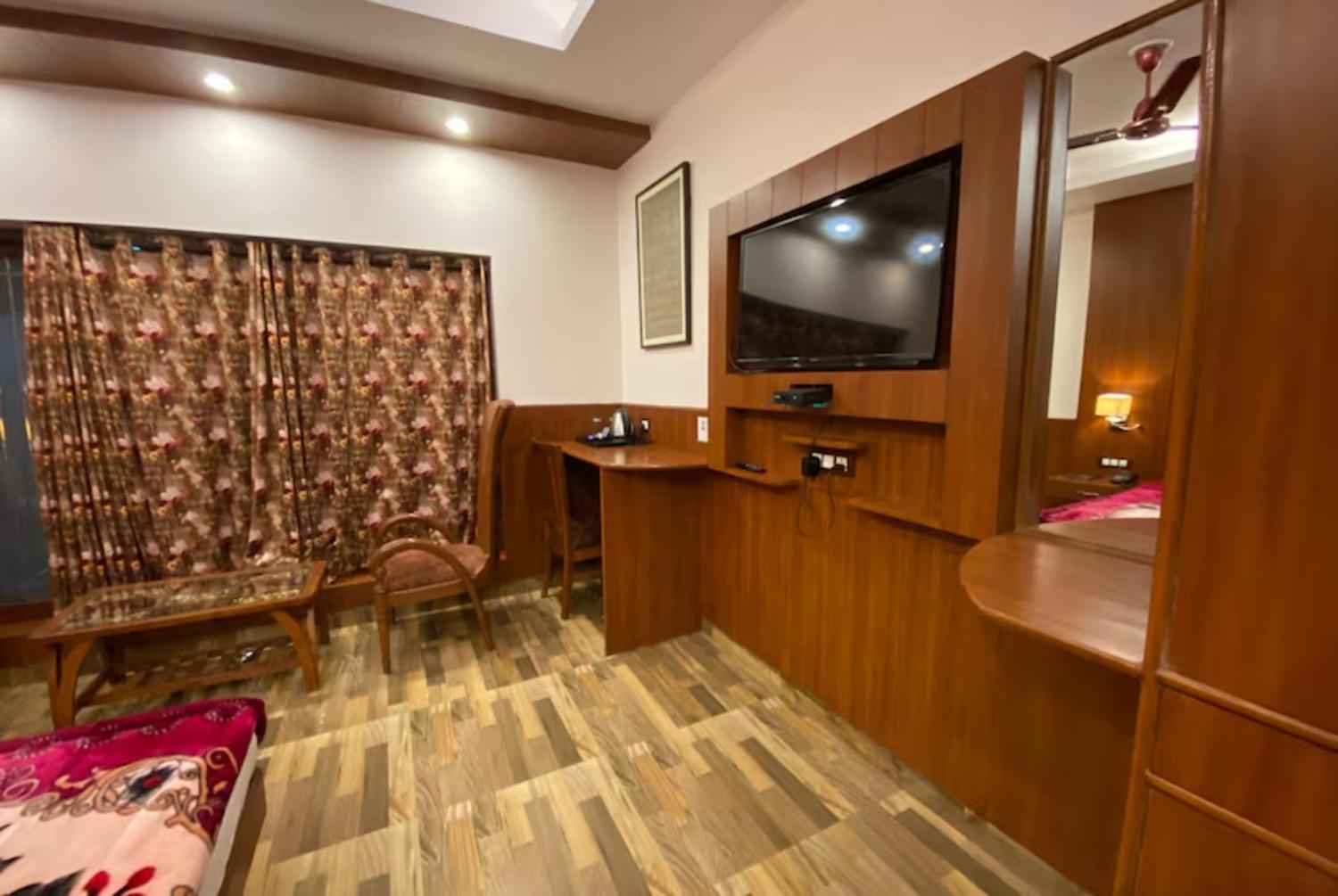 Aura Stays By Mm Hotel Mussoorie Extérieur photo