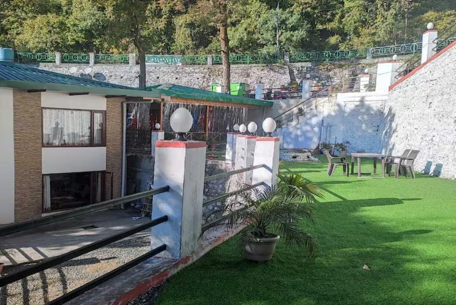 Aura Stays By Mm Hotel Mussoorie Extérieur photo